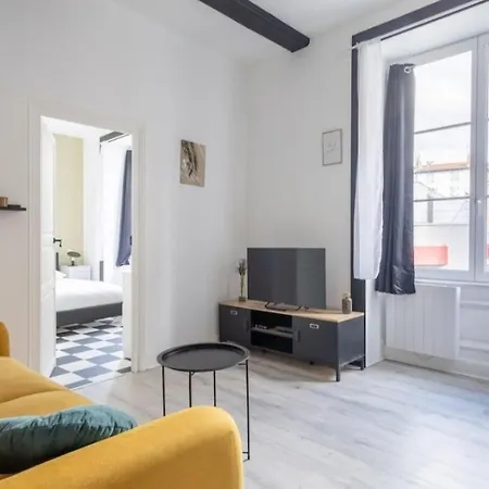 Les Aiguilles Dorees #hypercentre#comfort Апартаменты Клермон-Ферран